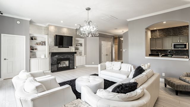 5960 Sandalwood, Carmel, IN 46033