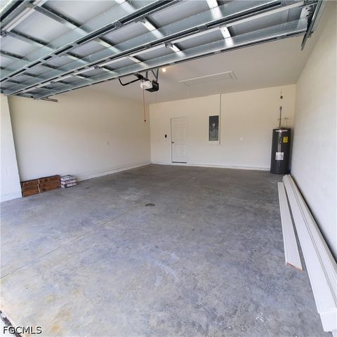 4102 NW 26th ST, Cape Coral, FL 33993