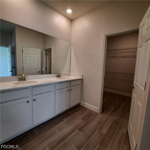 4102 NW 26th ST, Cape Coral, FL 33993