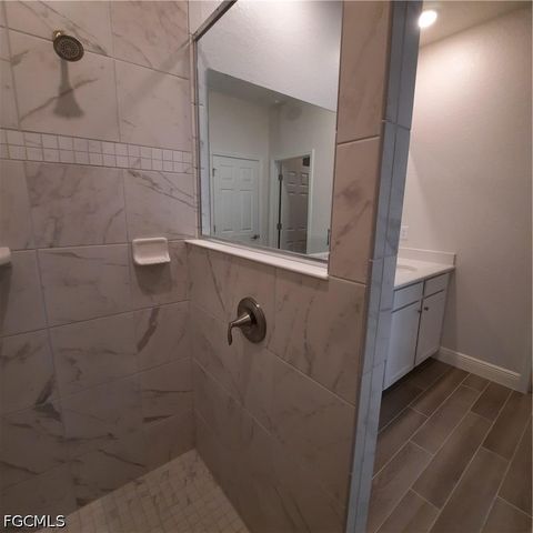 4102 NW 26th ST, Cape Coral, FL 33993