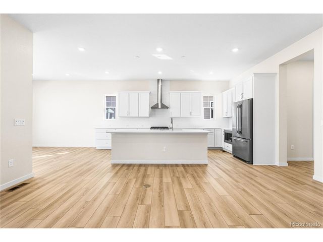 11136 Stonepath St, Littleton, CO 80125