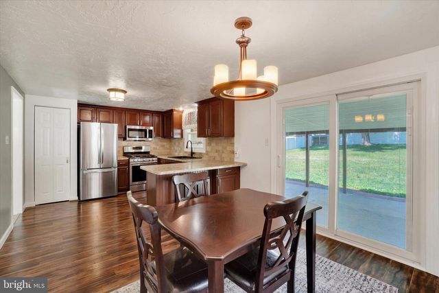259 NOLLYN DR, Dallastown, PA 17313