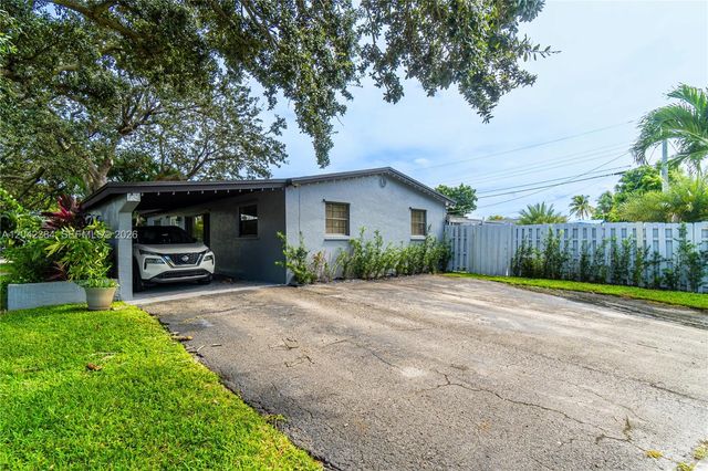3338 Taft St, Hollywood, FL 33021