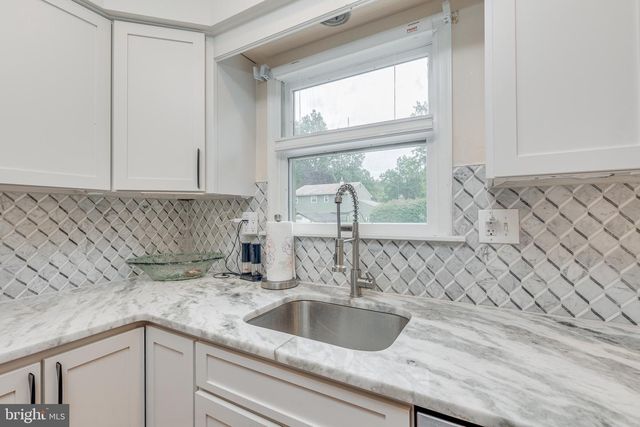 507 PERRY DR, Mt Laurel, NJ 08054