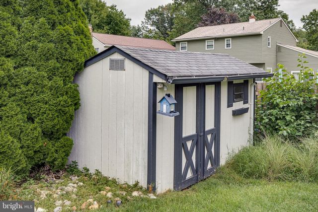 507 PERRY DR, Mt Laurel, NJ 08054