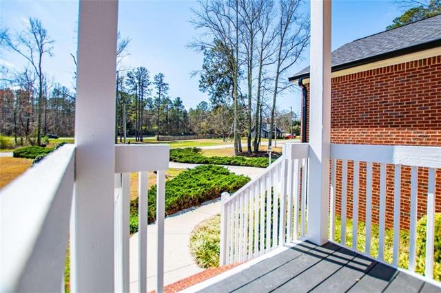 108 Hunter Way, Carrollton, GA 30116