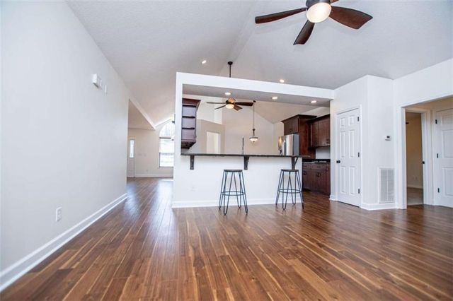 108 Hunter Way, Carrollton, GA 30116