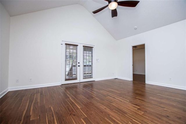 108 Hunter Way, Carrollton, GA 30116