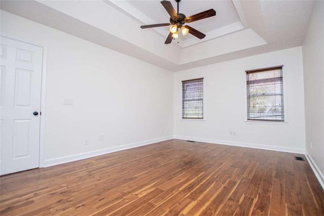 108 Hunter Way, Carrollton, GA 30116