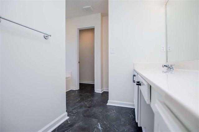 108 Hunter Way, Carrollton, GA 30116