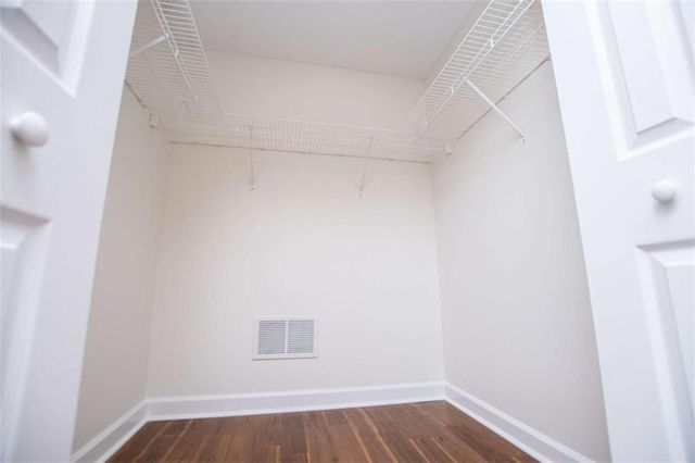 108 Hunter Way, Carrollton, GA 30116