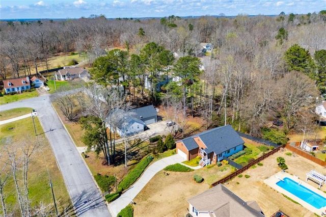 108 Hunter Way, Carrollton, GA 30116