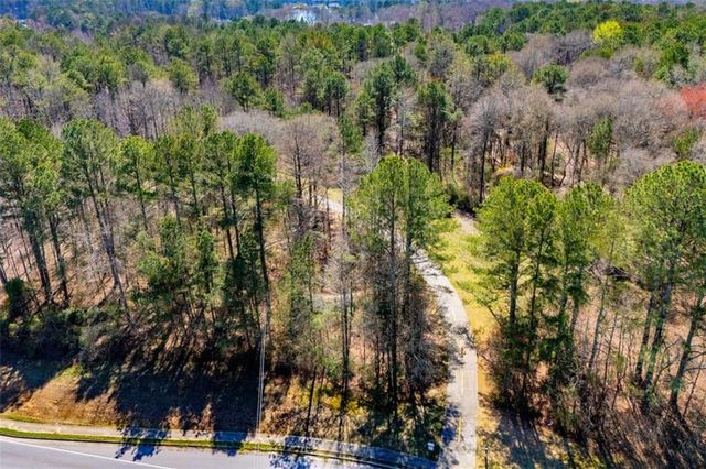 108 Hunter Way, Carrollton, GA 30116