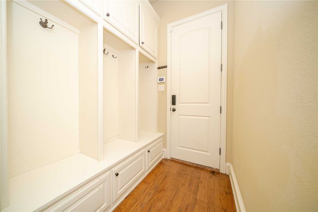7913 Forest View Court, North Richland Hills, TX 76182