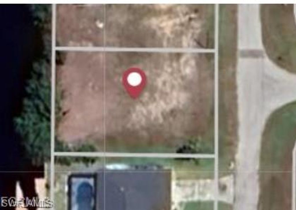 414 NW 34th PL, Cape Coral, FL 33993