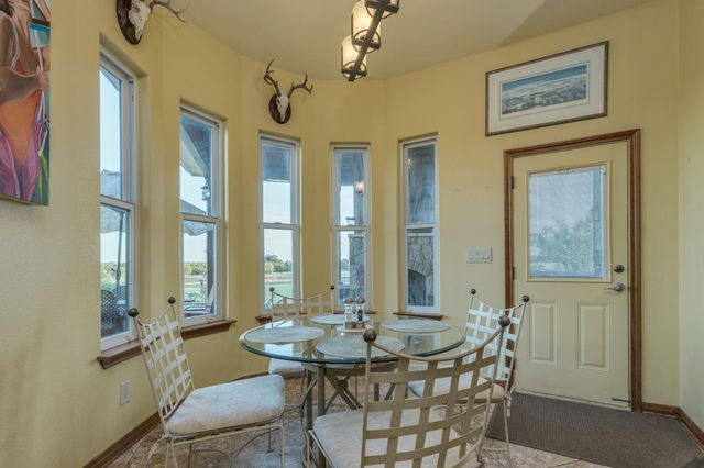 901 County Road 250, Georgetown, TX 78633