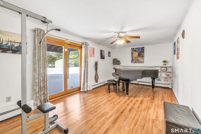 39 Zephyr Road, Trumbull, CT 06611