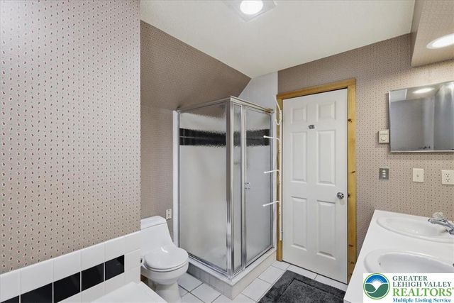 128 Short Hill Road, Kidder Twp, PA 18624