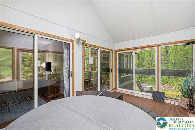 128 Short Hill Road, Kidder Twp, PA 18624