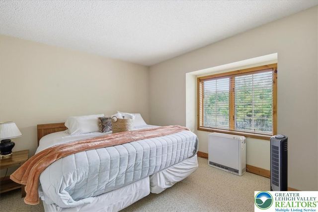 128 Short Hill Road, Kidder Twp, PA 18624