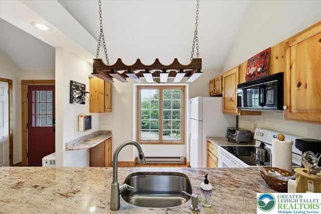 128 Short Hill Road, Kidder Twp, PA 18624