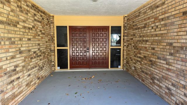 2890 ARMADILLO DRIVE, Palm Harbor, FL 34683