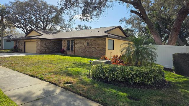 2890 ARMADILLO DRIVE, Palm Harbor, FL 34683