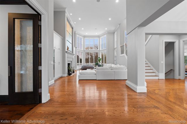 2951 Turtle Pond Court, Bloomfield Charter Township, MI 48302