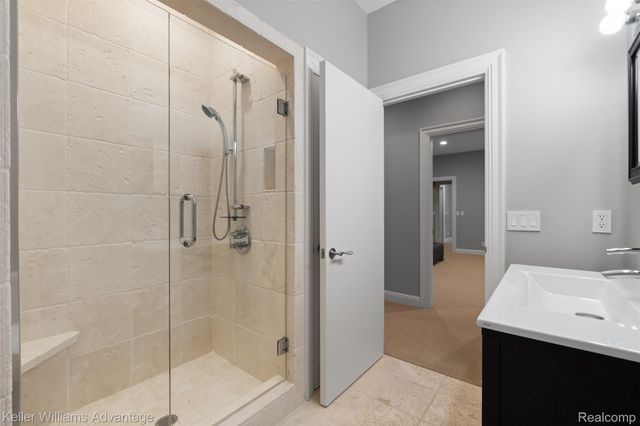 2951 Turtle Pond Court, Bloomfield Charter Township, MI 48302