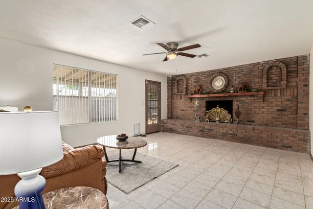 7609 W CHEERY LYNN Road, Phoenix, AZ 85033