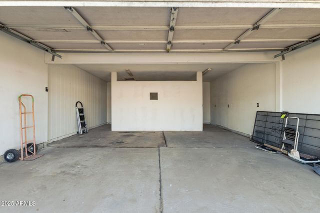 7609 W CHEERY LYNN Road, Phoenix, AZ 85033