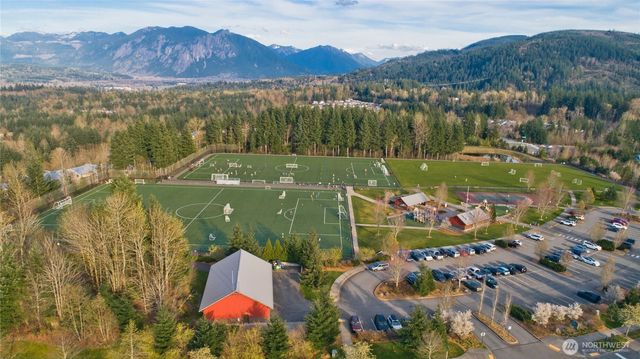 34227 SE Nye Street, Snoqualmie, WA 98065