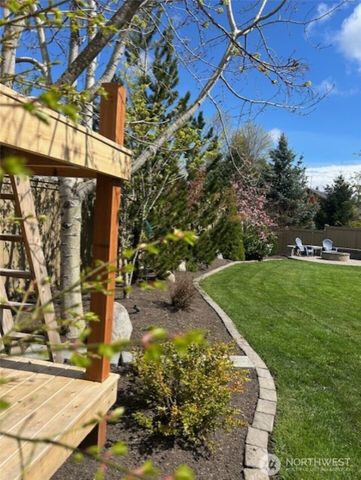 34227 SE Nye Street, Snoqualmie, WA 98065
