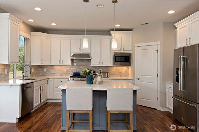 34227 SE Nye Street, Snoqualmie, WA 98065