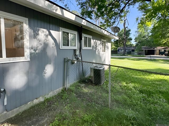 2509 Evanston St, Baker, LA 70714