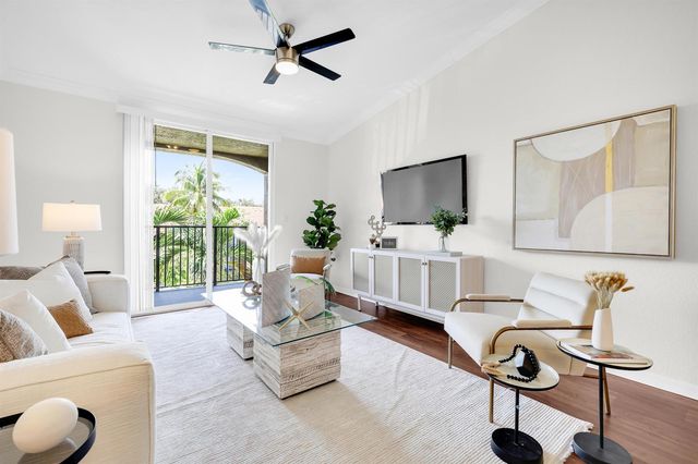 15035 Michelangelo Boulevard 303, Delray Beach, FL 33446