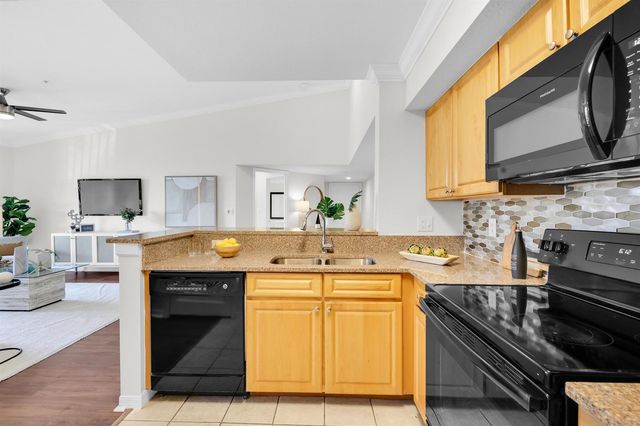 15035 Michelangelo Boulevard 303, Delray Beach, FL 33446