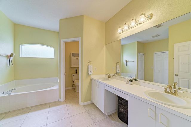 2458 RIO DE JANEIRO AVENUE, Punta Gorda, FL 33983