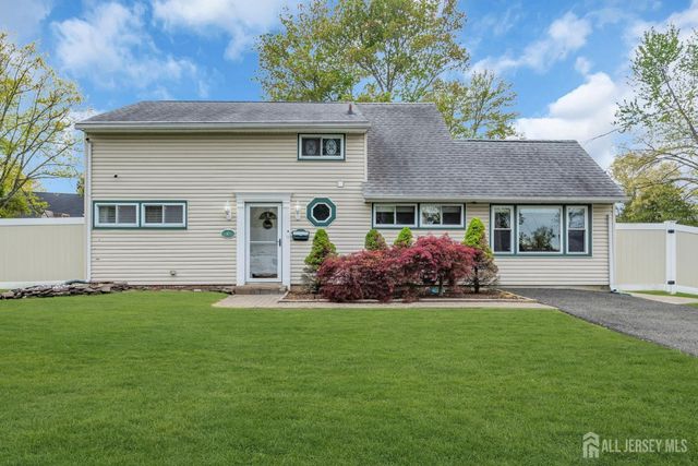 47 Southwood Drive, Old Bridge, NJ 08857