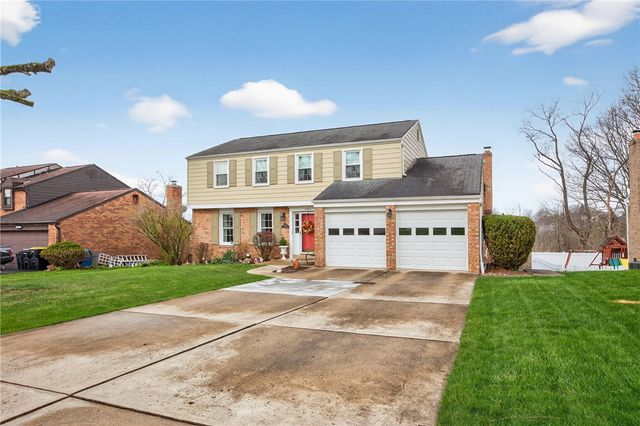 5483 Glen Hill Dr, Bethel Park, PA 15102