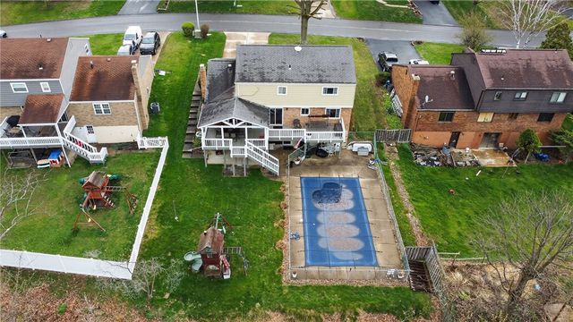5483 Glen Hill Dr, Bethel Park, PA 15102
