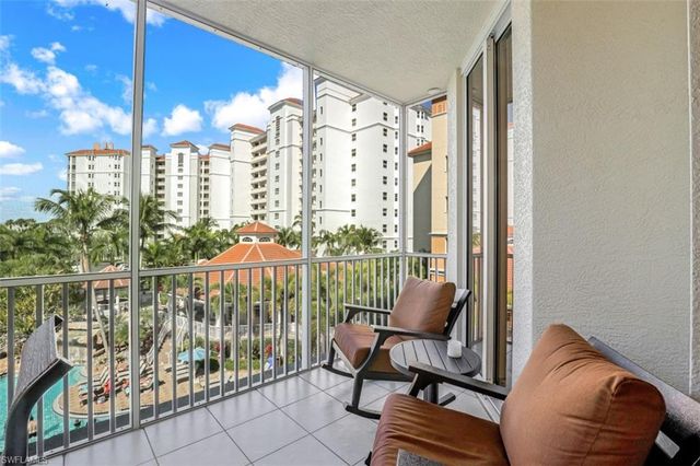 460 Launch CIR 403, Naples, FL 34108