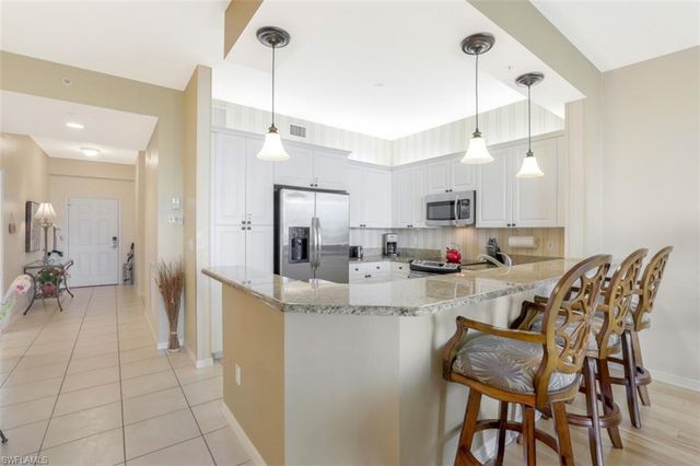 460 Launch CIR 403, Naples, FL 34108