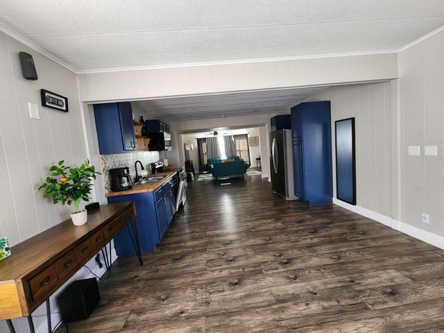 170 Lynn Creek Circle, Mabank, TX 75156