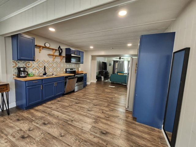 170 Lynn Creek Circle, Mabank, TX 75156