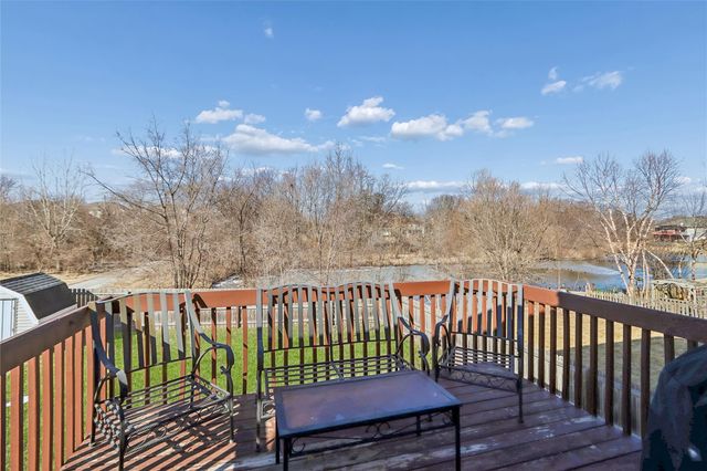 677 Rachael St, North Liberty, IA 52317