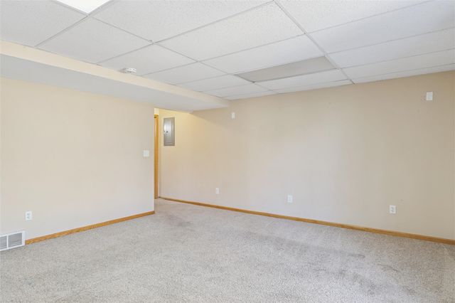 677 Rachael St, North Liberty, IA 52317