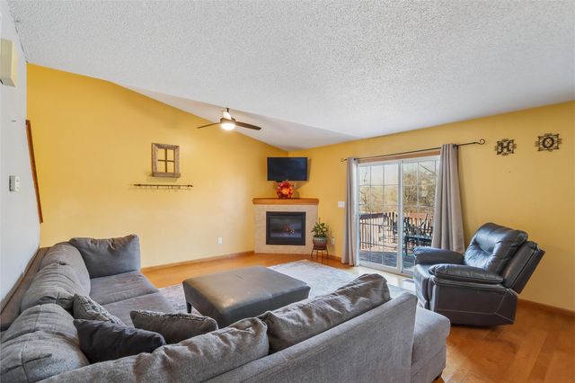 677 Rachael St, North Liberty, IA 52317