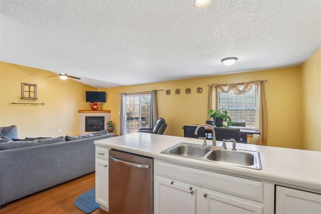 677 Rachael St, North Liberty, IA 52317