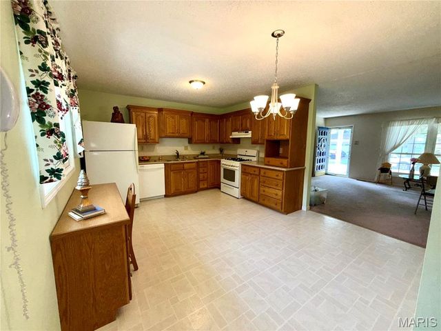 2771 Cliffwood Trail, Unincorporated, MO 63129